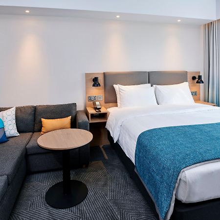 Holiday Inn Bordeaux-Merignac Exteriör bild