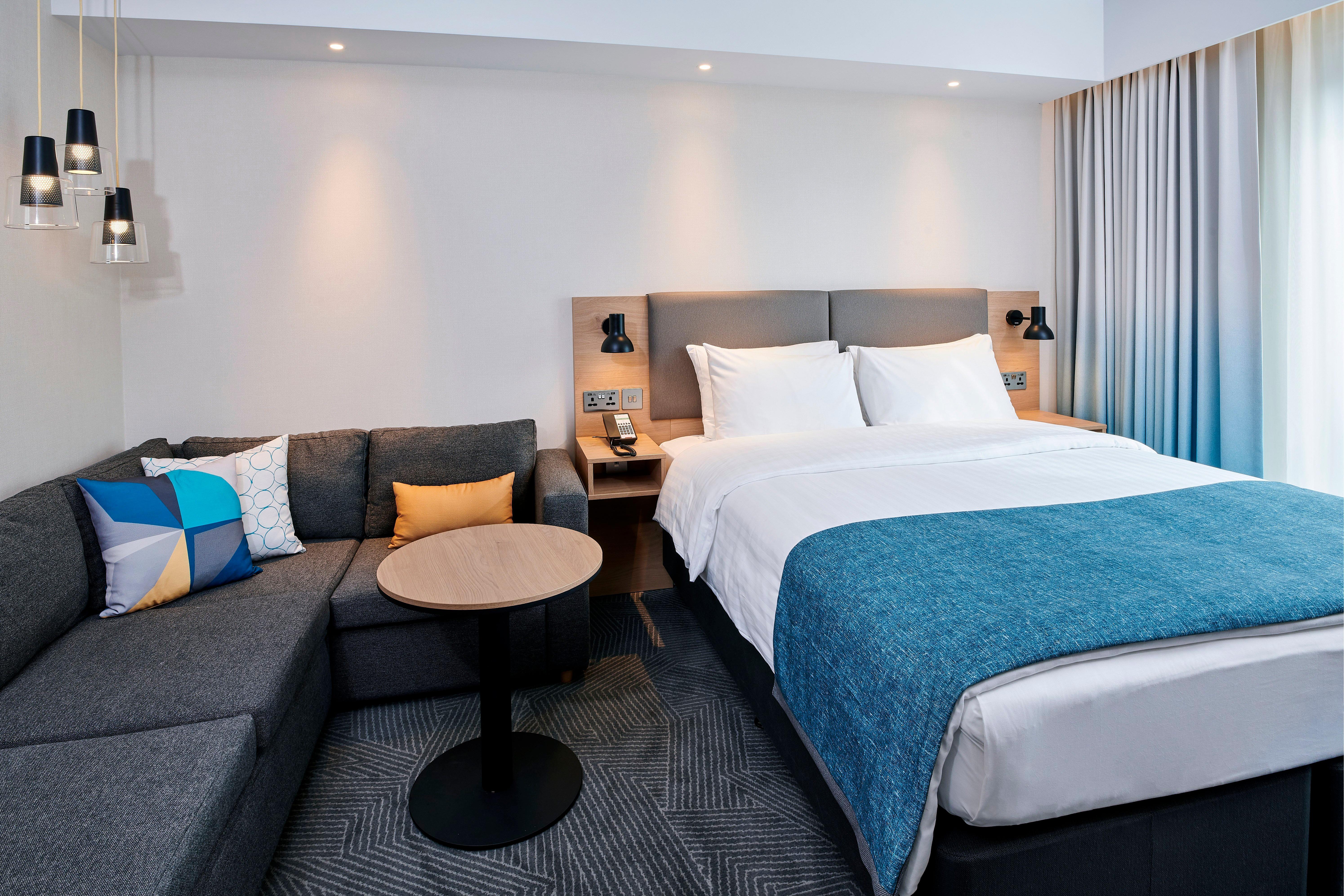 Holiday Inn Bordeaux-Merignac Exteriör bild